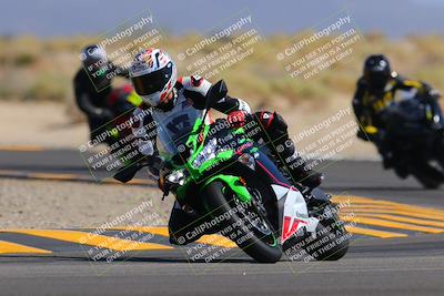 media/Oct-08-2022-SoCal Trackdays (Sat) [[1fc3beec89]]/Turn 16 (125pm)/